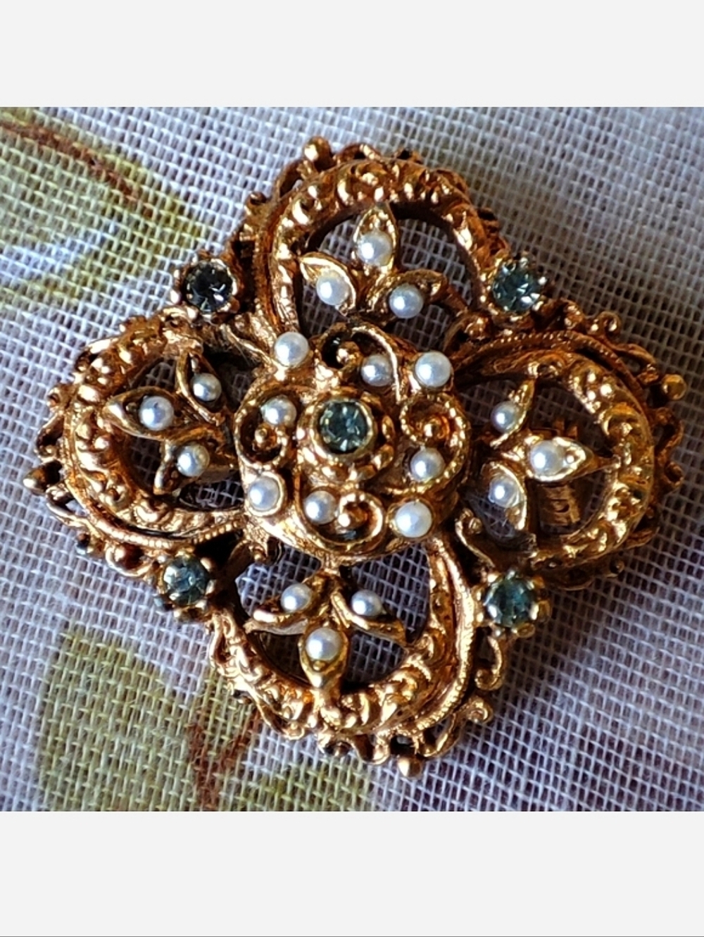 ART Arthur Pepper Signed Gold Tone Vintage Brooch Seed Pearls and Smoke Stones